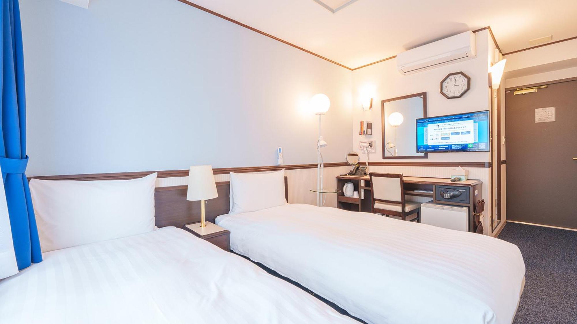 Toyoko Inn Shin-Osaka-eki Higashi-guchi Zimmer foto